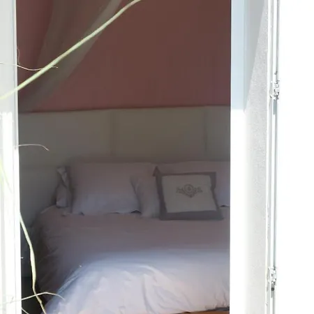Le Patio En - D'hotes Bed & Breakfast