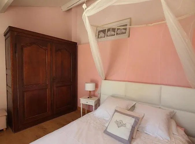 Bed & Breakfast Le Patio En - D'hotes